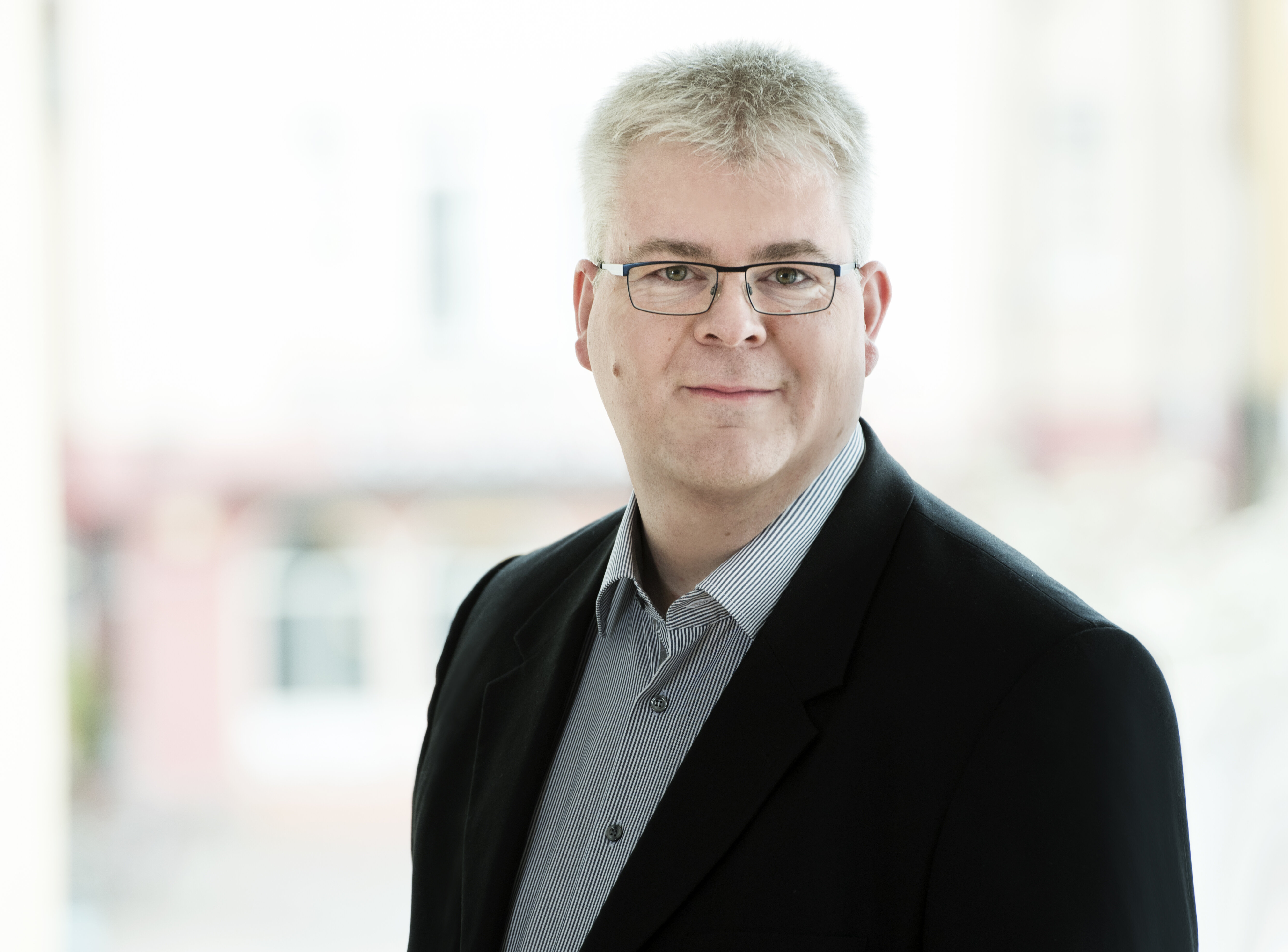 Portrait_Oliver_Scheithauer