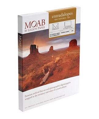 Moab Verpackung zeigt eine beeindruckende Landschaft am Rand der Welt, zeigt majestätische Felsen und endlose Weiten